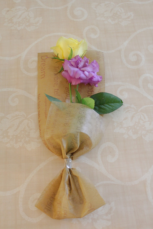 すぐできる 小さな花束のラッピングの方法 一般社団法人flower Works Japan