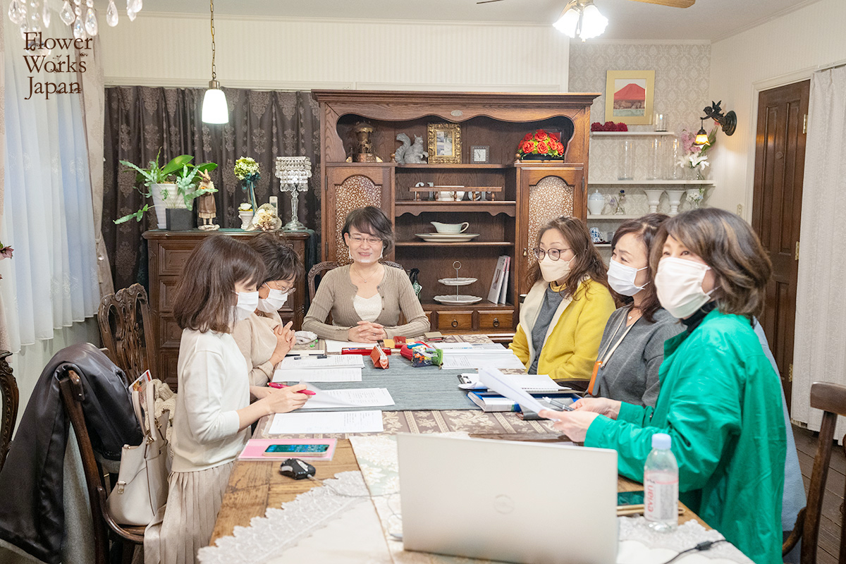 【フラワーアレンジメント資格取得】花を仕事にしたい人への起業セミナー/第11回花仕事支援セミナー第一講を開催